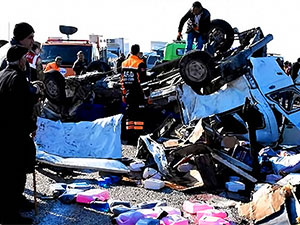 Van’da trafik kazası: 11 kişi yaşamını yitirdi