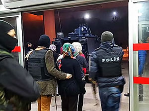 Şırnak'ta 15 kız öğrenciye protesto gözaltısı