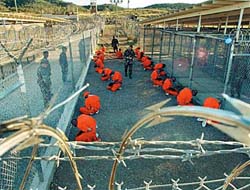 ABD Guantanamo'yu kapatıyor