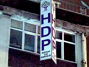 HDP Bağcılar İlçe Başkanlığı’nda polis araması