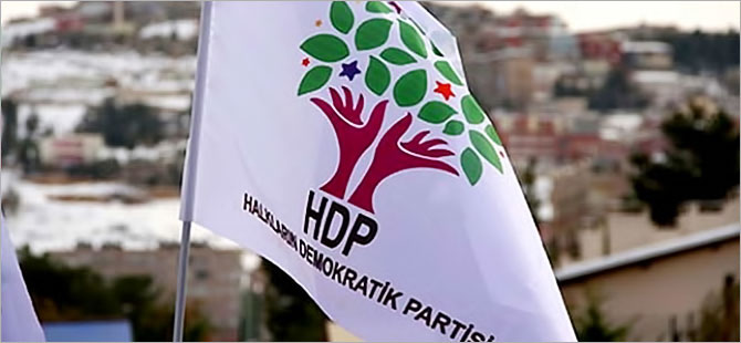 İstanbul’da ev baskınları: HDP’nin yönetici ve üyeleri gözaltında