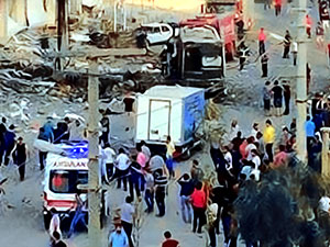 Mardin’de polis aracına bombalı saldırı