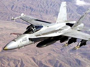 ABD'de İki savaş uçağı havada çarpıştı