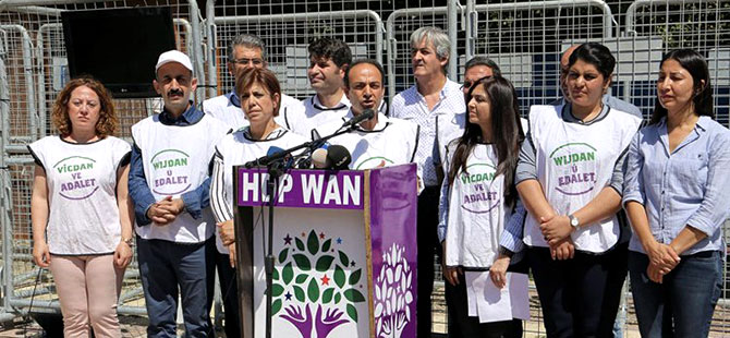 HDP'nin 'Vicdan ve Adalet Nöbeti' Van'da