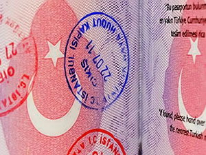 Türkiye'den 615 devlet çalışanı Almanya'ya iltica etti