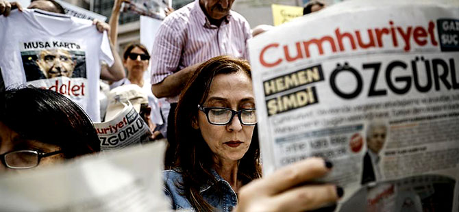 Cumhuriyet gazetesi davasında tahliye kararı çıkmadı