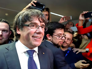 Puigdemont cezaevinden çıktı