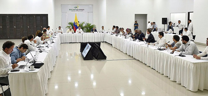 Kolombiya'da hükümet ve FARC liderleri bir araya geldi