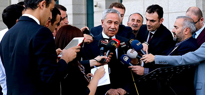 Arınç: AK Parti'ye zarar verecek hiçbir hareket içerisinde olmam