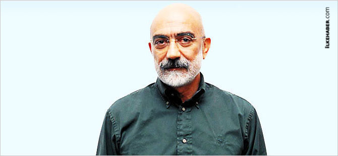 Ahmet Altan Covid-19 aşısı oldu