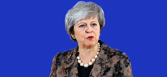 Theresa May, Muhafazakar Parti liderliğini bıraktı