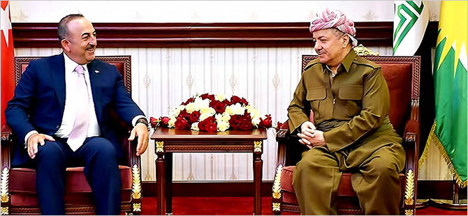 Mesud Barzani, Mevlüt Çavuşoğlu’nu kabul etti