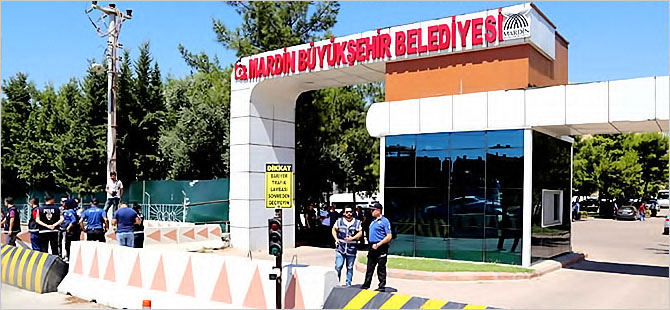 Kayyum atanan Mardin’de 187 çalışan işten çıkarıldı